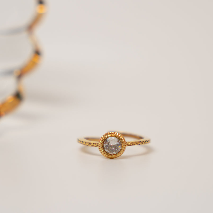 Avenelle gyűrű - 18K aranyozott, hipoallergén, vízálló nemesacél