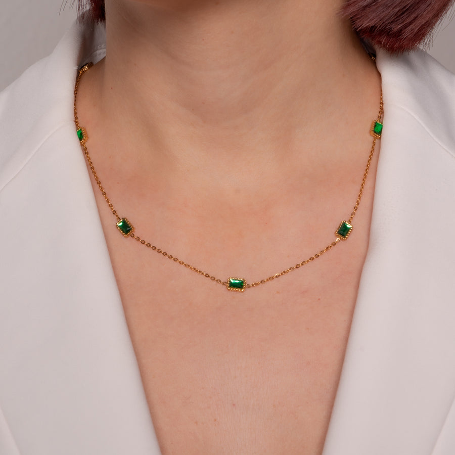 Elowen nyaklánc - 18K aranyozott, hipoallergén, vízálló nemesacél