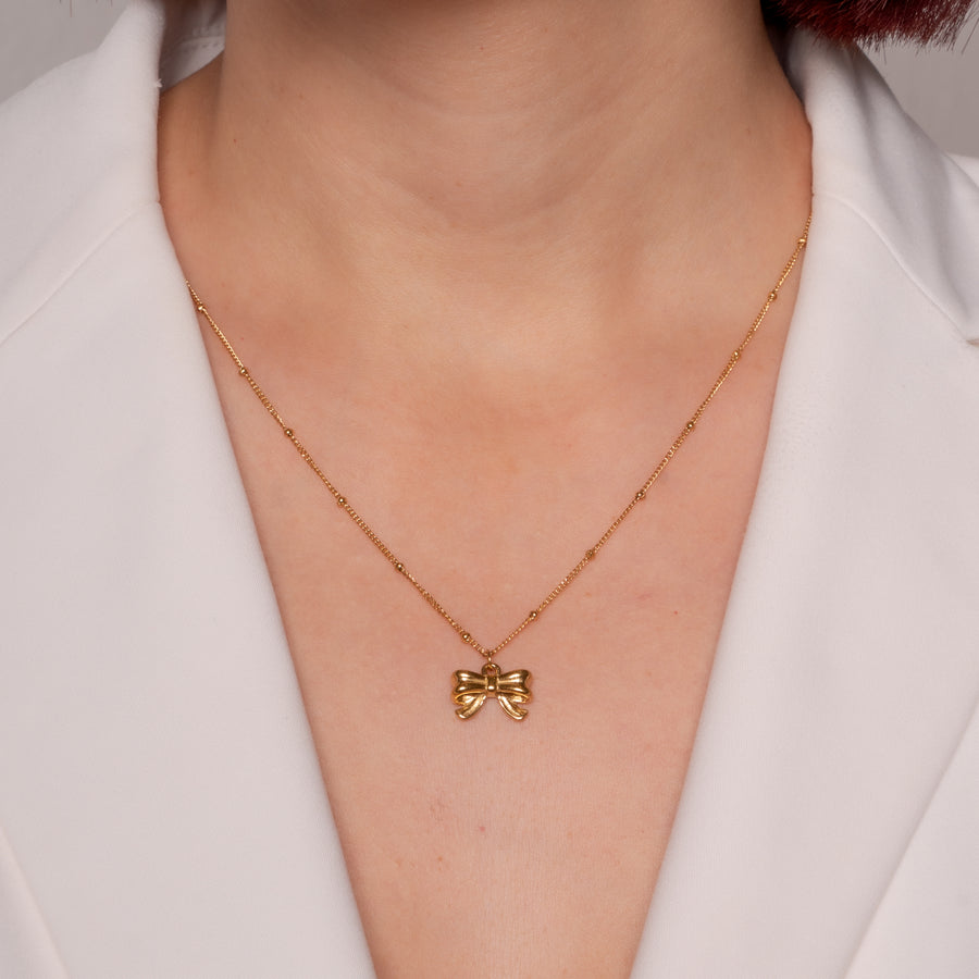 Velia nyaklánc - 18K aranyozott, hipoallergén, vízálló nemesacél