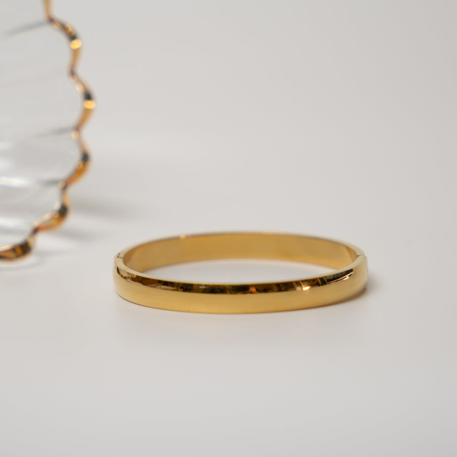 Solenne karkötő  - 18K aranyozott, hipoallergén, vízálló nemesacél