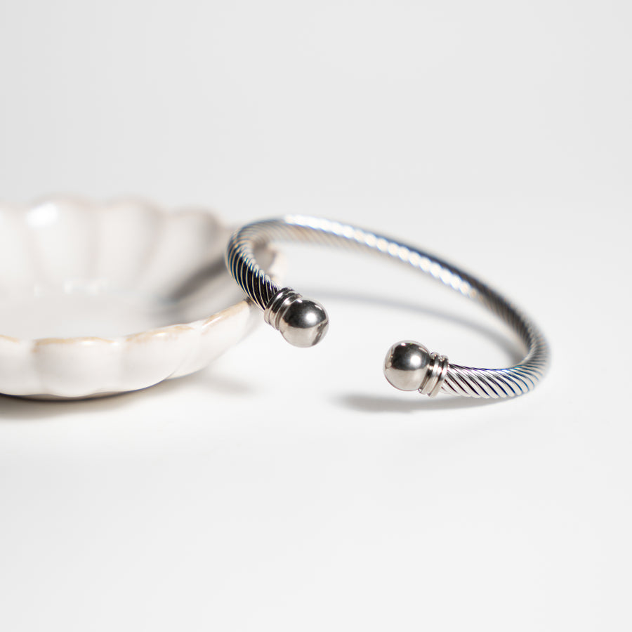 Nadia karkötő "ezüst"- 18K aranyozott, hipoallergén, vízálló nemesacél